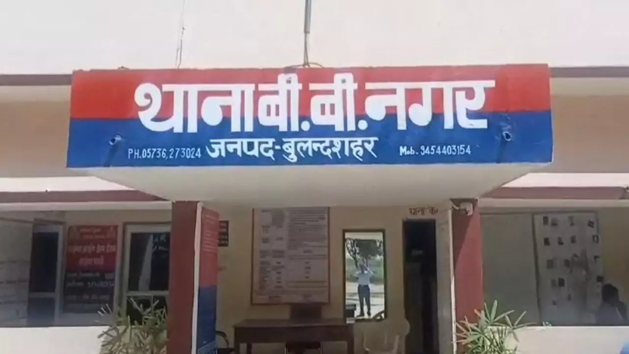 Retired soldier became victim of blackmailing in Bulandshahr