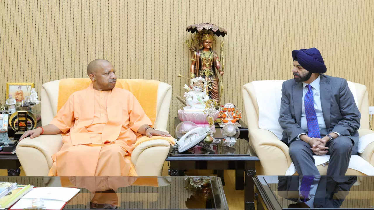 Important meeting of CM Yogi and World Bank President Ajay Banga in Lucknow