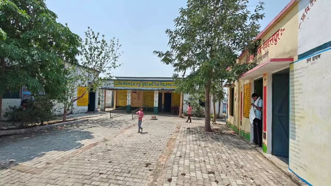 Naugarh's government schools are lagging behind private schools