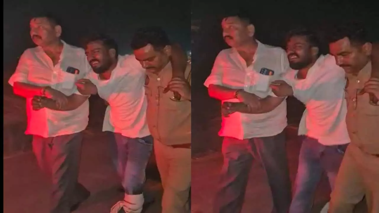 Two miscreants were nabbed in police encounter