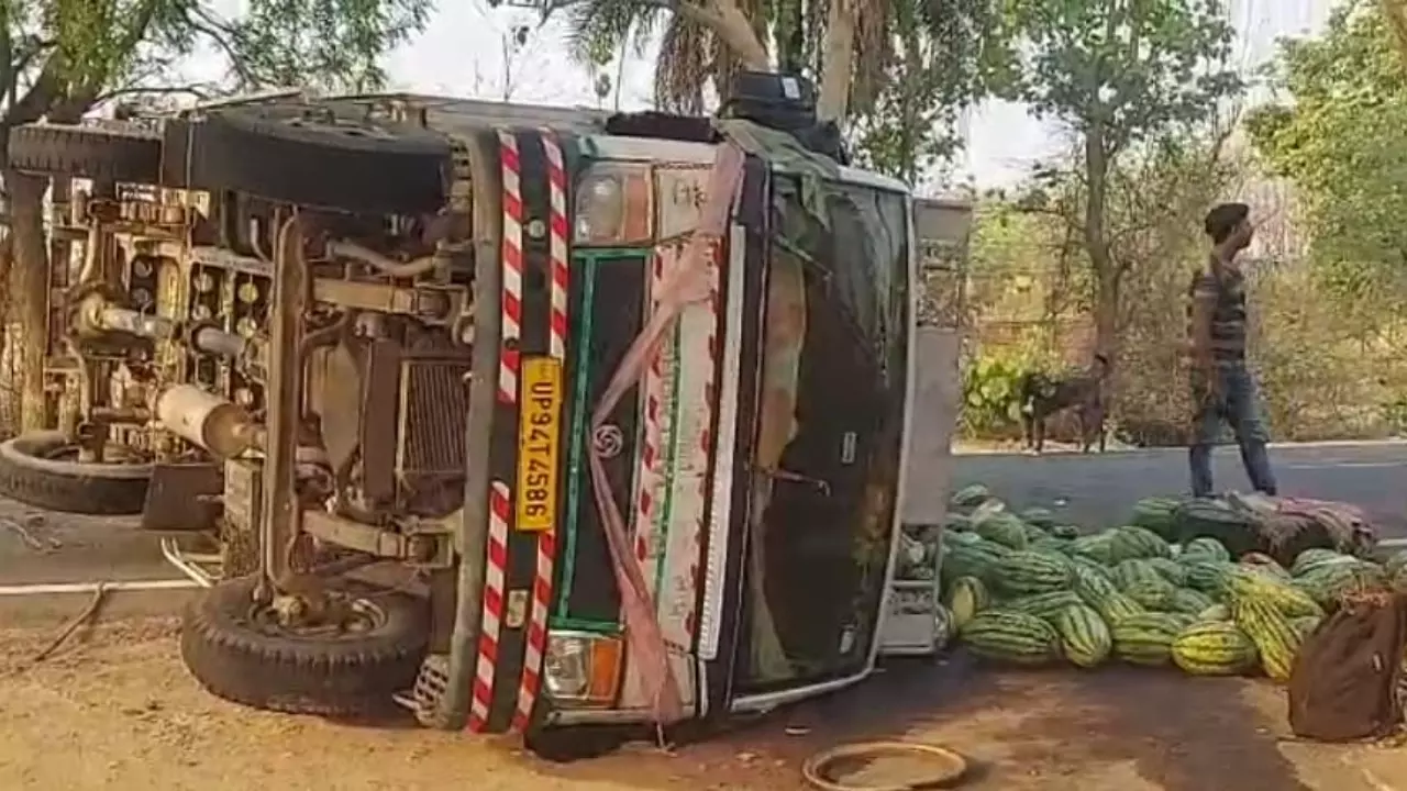 A speeding truck loaded with watermelons overturned in Jhansi