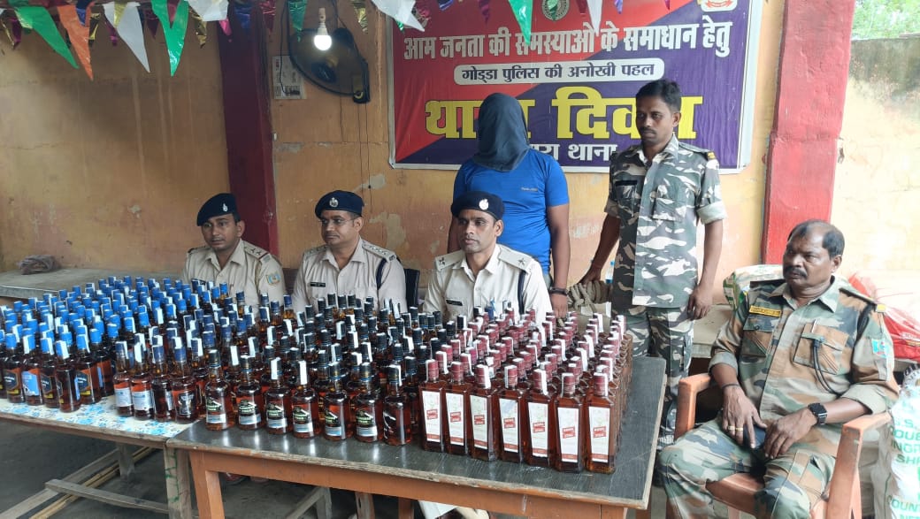 📰 हनवारा से बड़ी कार्रवाई: अवैध विदेशी शराब की बड़ी खेप के साथ बोलेरो पिकअप जब्त, चालक गिरफ्तार