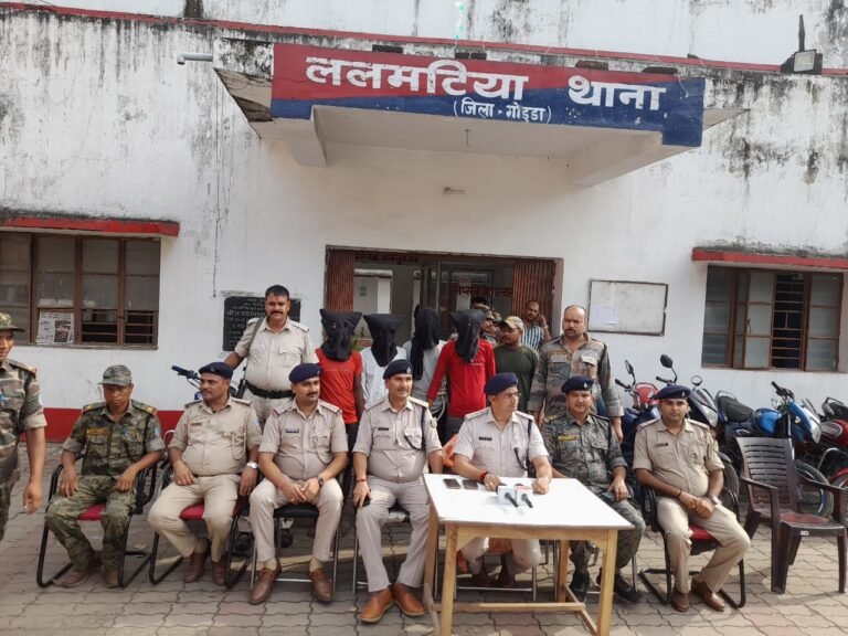 गोड्डा पुलिस की बड़ी सफलता: चोरी की 7 मोटरसाइकिलों के साथ 4 वाहन चोर गिरफ्तार