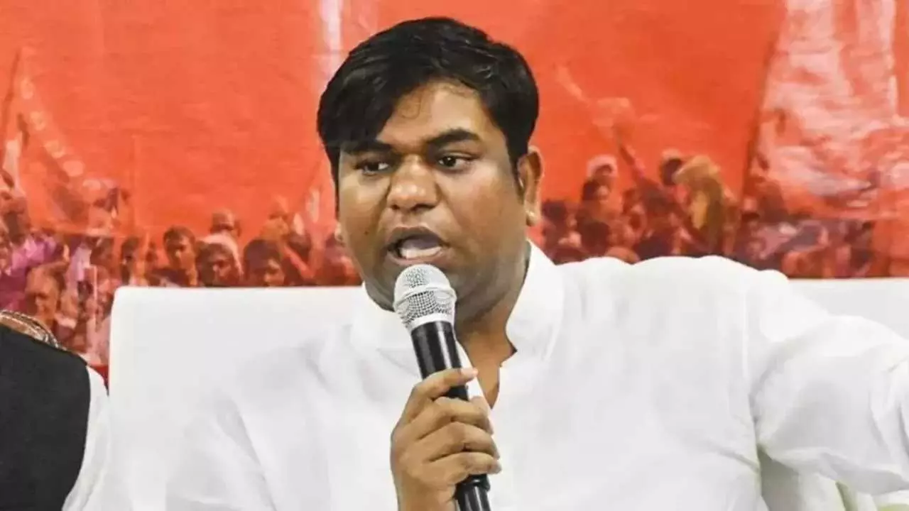 Darbhanga, Bihar News : मुकेश सहनी का बड़ा यू-टर्न: चुनाव लड़ने से किया इनकार, बोले- मेरा मकसद डिप्टी CM पद है