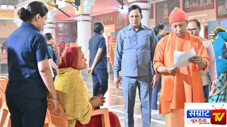 Gorakhpur News: जनता दर्शन में बोले सीएम योगी – पैसों की कमी से नहीं रुकेगा गंभीर बीमारियों का उपचार