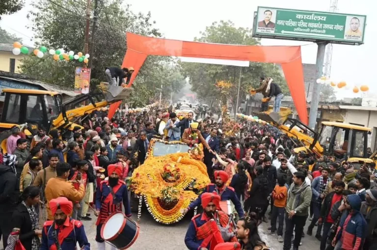 Gonda News: ठाकुर राजनीति का नया शक्ति प्रदर्शन- गोंडा से बृजभूषण शरण सिंह ने दिखाई अपनी सियासी हैसियत