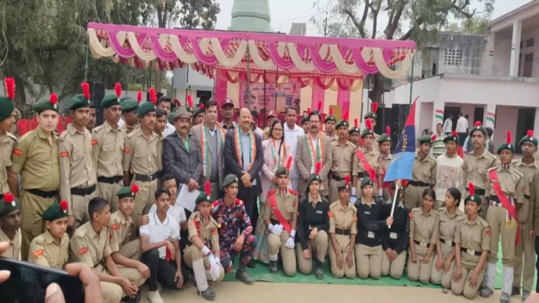 Kanpur Dehat News: कानपुर देहात में ‘सड़क सुरक्षा–जीवन रक्षा’ की गूंज, छात्र बने जागरूकता के सारथी