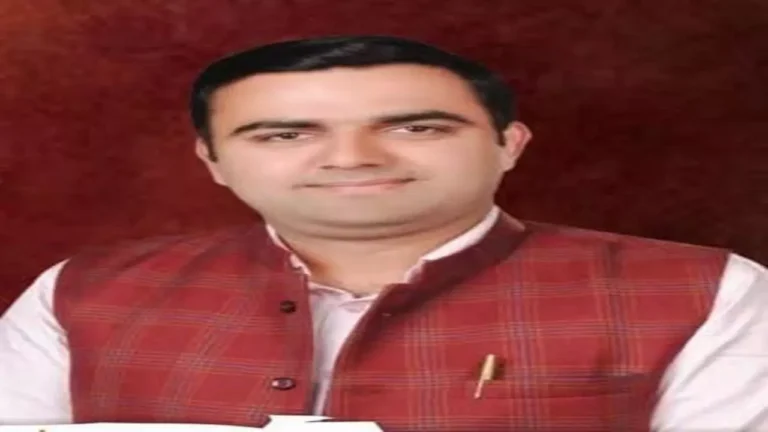 Hapur News: भाजपा नेता से 28 लाख की ठगी, जमीन बेचने के नाम पर हुआ धोखा; एक आरोपी विदेश फरार