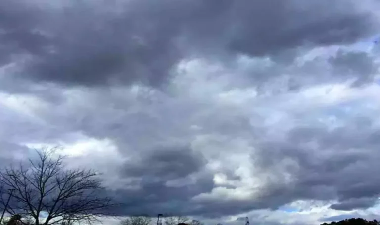 UP Weather Update: जेठ में सावन जैसा मौसम, यूपी के 45 जिलों में आंधी-बारिश का अलर्ट