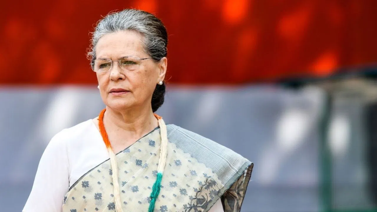 Sonia Gandhi criticizes Modi foreign policy details