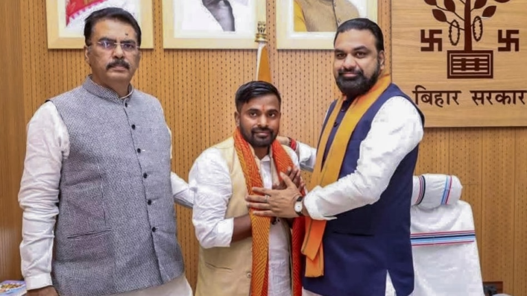 बांकीपुर बीजेपी में बढ़ी हलचल: नीरज कुमार सिन्हा के बायोडाटा पर उठे गंभीर सवाल, मचा सियासी बवाल