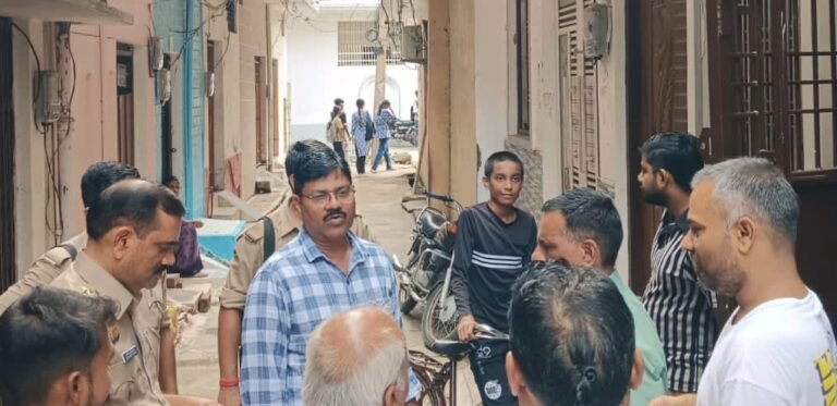 Hamirpur News: कोचिंग संस्थानों और लाइब्रेरी की सुरक्षा व्यवस्था पर जिला प्रशासन सख्त, असुरक्षित भवनों में संचालन बंद करने के निर्देश