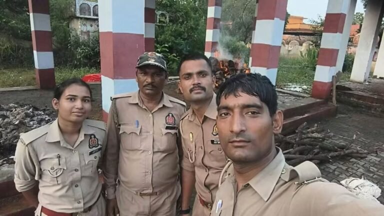 Hamirpur News: अज्ञात महिला के शव की नहीं हो सकी पहचान, चिकासी पुलिस ने पूरे सम्मान के साथ कराया अंतिम संस्कार