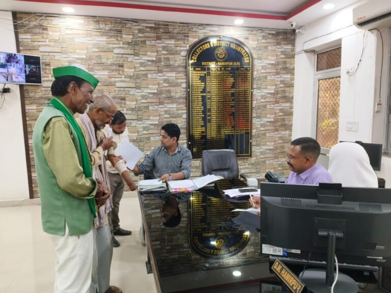 Hamirpur News: हमीरपुर में जनसुनवाई, जिलाधिकारी ने दूरदराज क्षेत्रों से आए फरियादियों की सुनी समस्याएं